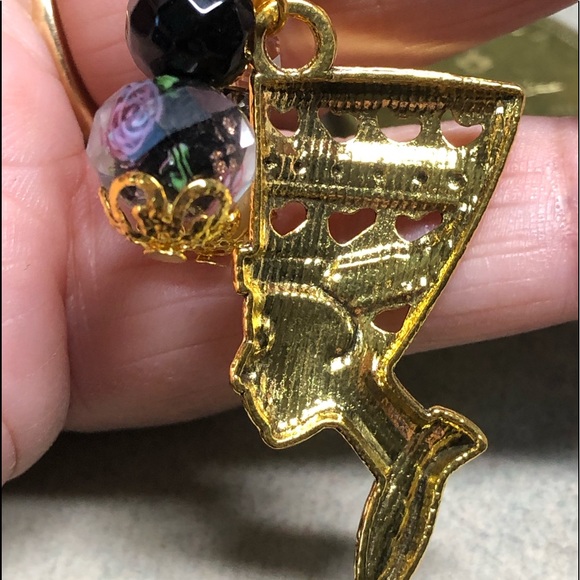🌹❤️Egyptian Queen Nefertiti keychain-purse bling-black and gold - Picture 10 of 10